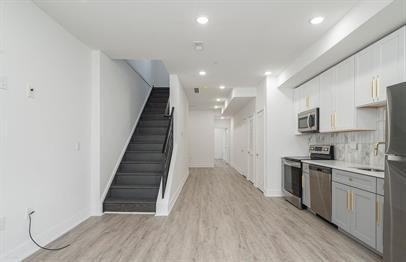 2207 North Natrona Street - Photo 3 of 10