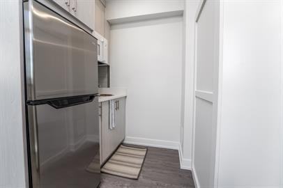61 Parent Avenue - Photo 5 of 29