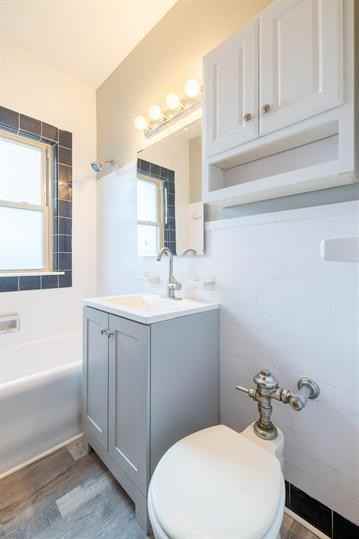 3214 Berkshire Road - Photo 6 of 10