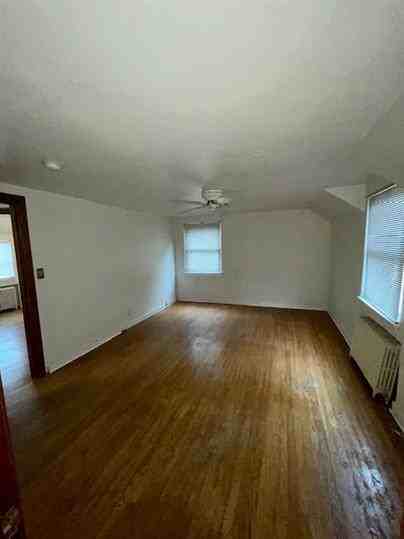 119-121 Owendale Avenue - Photo 7 of 8