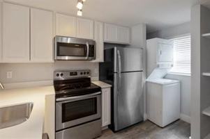 featured image of 57th Avenue Dr E