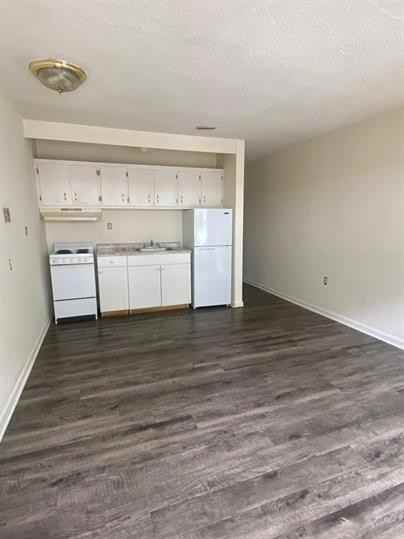 Beachcomber Properties - Photo 7 of 12