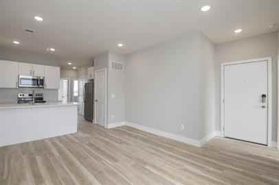 2207 North Broad Street - Photo 4 of 29