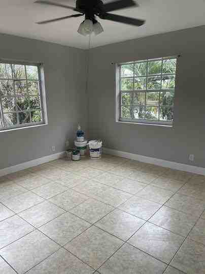 604 Southwest 2nd Avenue - Photo 7 of 9