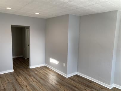 337 East Main Street - Photo 3 of 5