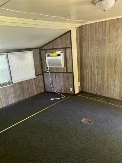 1108 Oak Drive - Photo 3 of 8