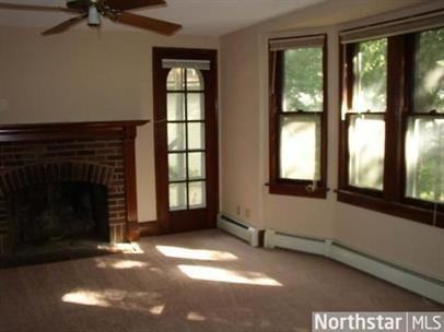 55 Williams Avenue Southeast - Photo 6 of 19