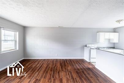 1254-1256 West 23rd Street - Photo 5 of 11