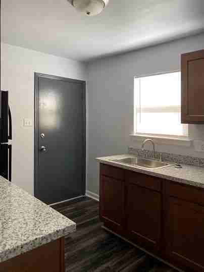 Renaissance Oaks - Photo 2 of 44