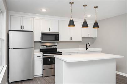 9631 Salem Street - Photo 2 of 48