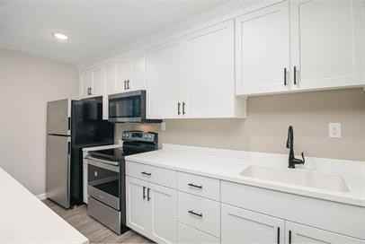 9631 Salem Street - Photo 4 of 48