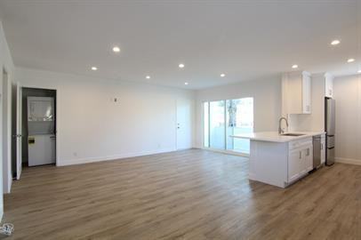 8355-8359 Rosewood Avenue - Photo 7 of 12