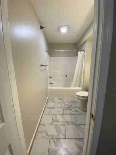 205 North Market Street - Photo 4 of 10