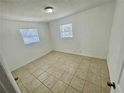 726 21st Street - Photo 5 of 6