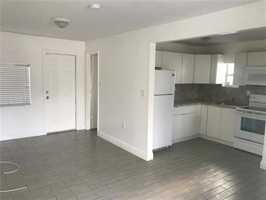 featured image of 1030 Nw 32nd St