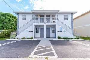 featured image of 1002 Palm Beach Lakes Blvd