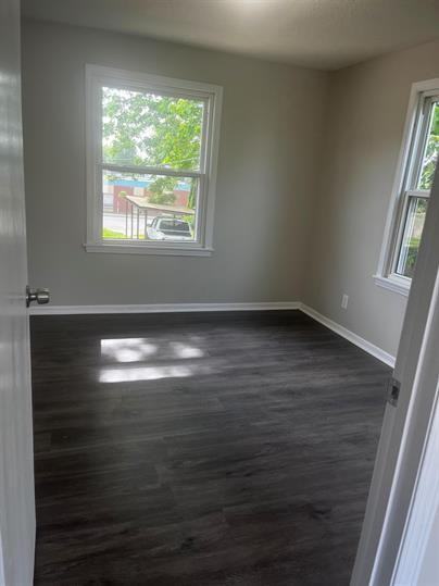 209 South 1st Street - Photo 3 of 33