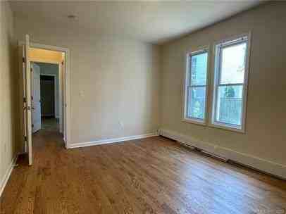 2206 Fairfield Avenue - Photo 6 of 11