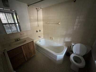 221 Lancaster Street - Photo 7 of 12