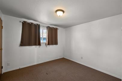 807 East Park Avenue - Photo 7 of 8