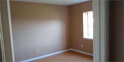 2002 N Wayside - Photo 2 of 5