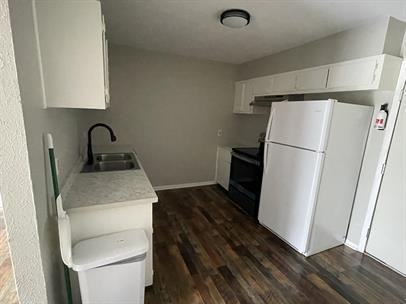 732 West Alice Avenue Unit D - Photo 3 of 7