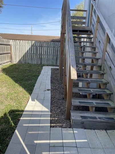 415 1/2 Santa Gertrudis - Photo 2 of 20