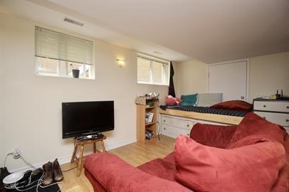 894 Watson Street - Photo 3 of 45