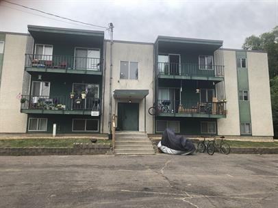 930 Summit Ave. - Photo 2 of 2