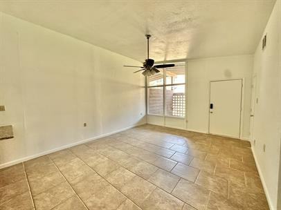 3200 Sage Street - Photo 2 of 11