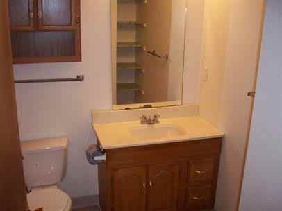 BELOIT BRITTANY APARTMENTS LLC - Photo 7 of 11