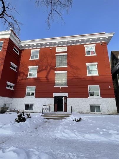 543 Bannatyne Avenue - Photo 2 of 2