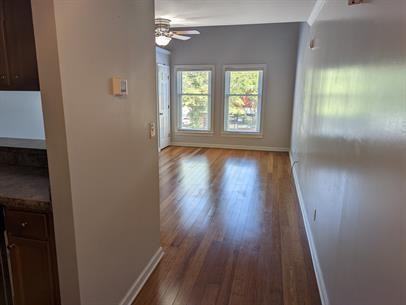 813 Harden Street - Photo 4 of 16