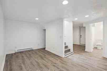 930 St Clair Ave - Photo 3 of 9