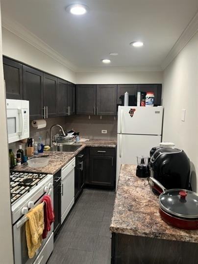 606 W. Cornelia - Photo 6 of 22