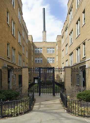 5050-58 N.Kenmore - Photo 7 of 7