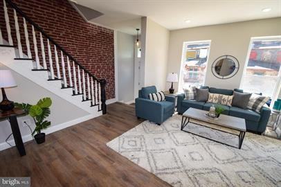 758 Dolphin Street - Photo 6 of 27