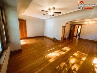 2372 N 61st Street - Photo 3 of 10