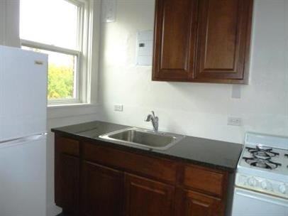 Marion Court Apartments - Photo 3 of 10