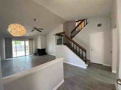 1078 Trowbridge Court - Photo 3 of 9