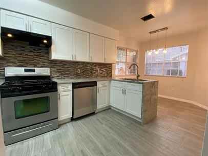 1078 Trowbridge Court - Photo 5 of 9