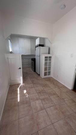 118 North Tejon Street - Photo 6 of 6