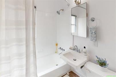 1130 West Brook Street - Photo 6 of 7