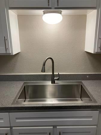 320 South El Camino Real - Photo 3 of 3