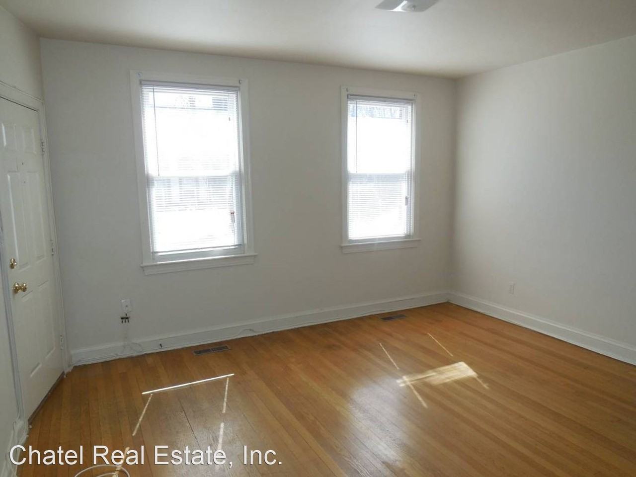 3917 W Street, NW - Photo 2 of 9