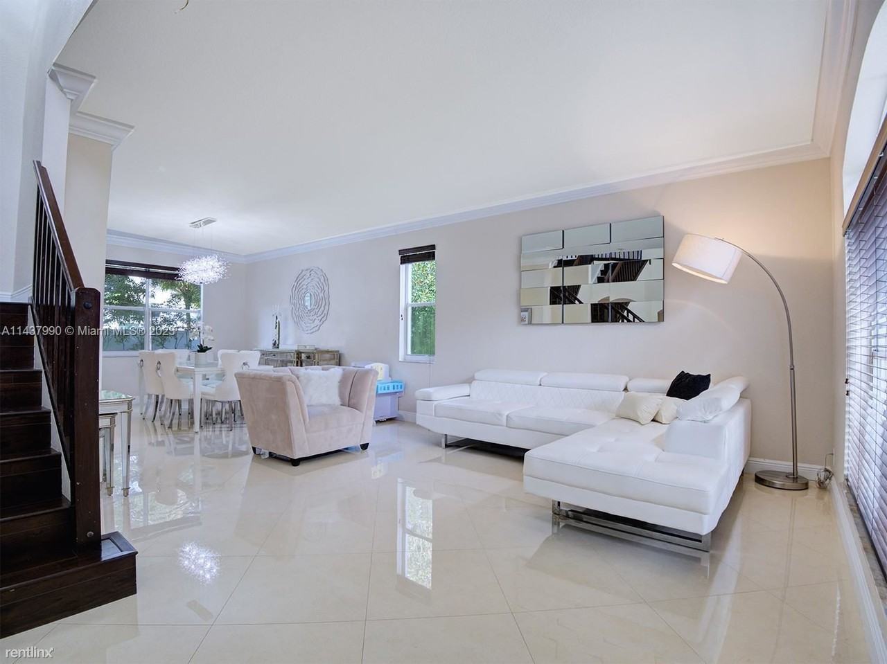 13484 NW 13th St - Photo 3 of 16