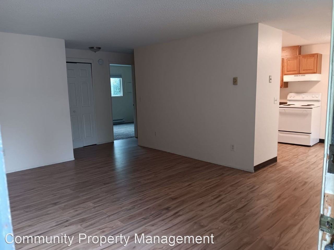 3721 SE 13th Ave - Photo 2 of 6