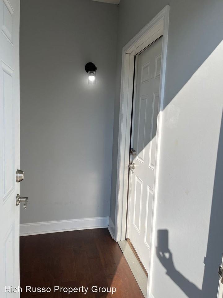 85-87 Innis Avenue - Photo 2 of 21