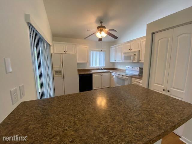 41 Buxton Ln - Photo 2 of 21