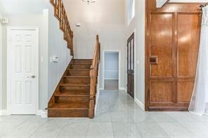 13 Hickory Shadows Dr - Photo 2 of 17